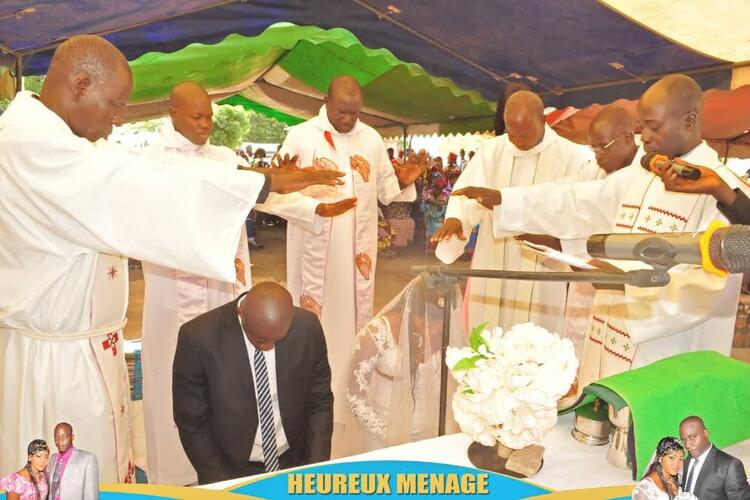 Ngulook  ne Koor oxe fo Tew oxe NDONG